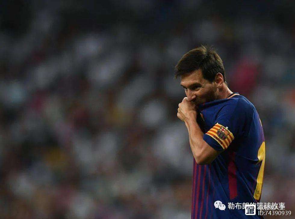 亚博体育 -门兴格拉德巴赫训练开放日，赛后队长鼓劲引欢呼，欧冠在即，心理建设被强调(门兴格拉德巴赫欧冠战绩)