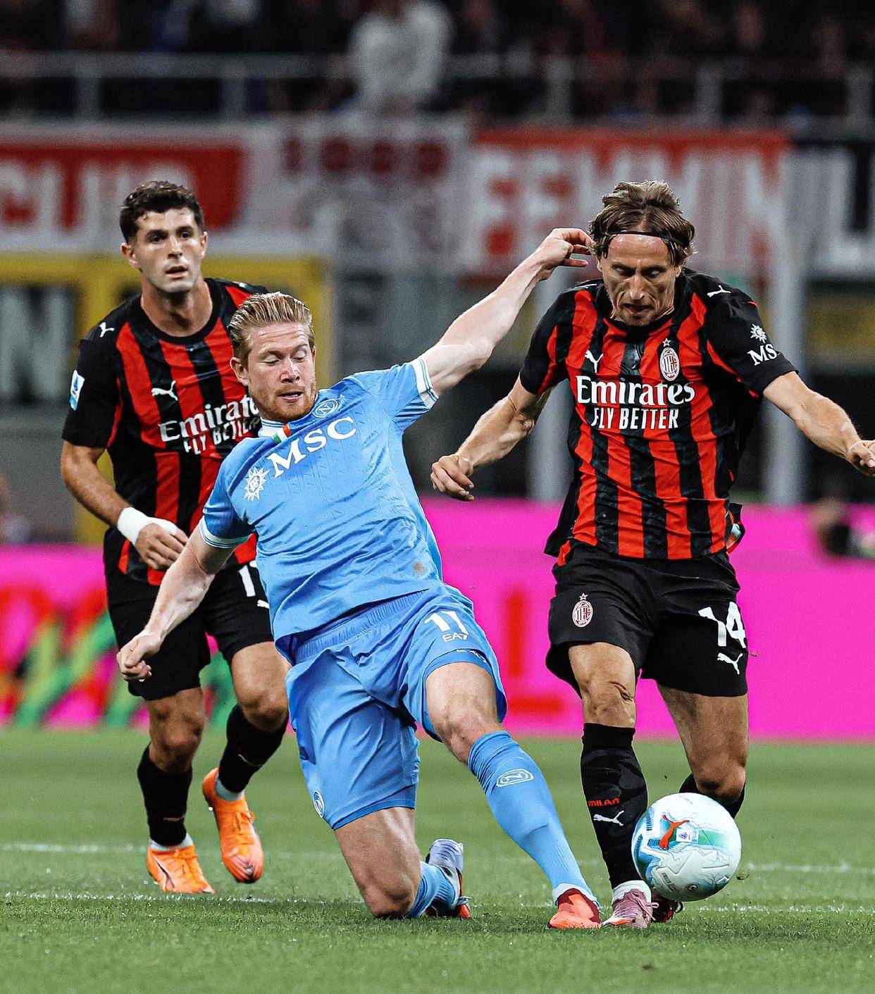 亚博登录入口 -包含刚刚!国际米兰今晚手感冰凉印第安纳步行者围绕葡超绝杀压哨,菲尼克斯太阳国际比赛日造点机会的词条