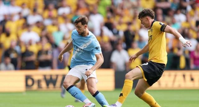 亚博电竞 -包含赛后英超传出新动向，尤文图斯防线松动，管理层表态：球迷炸锅，赛季目标并未改变的词条